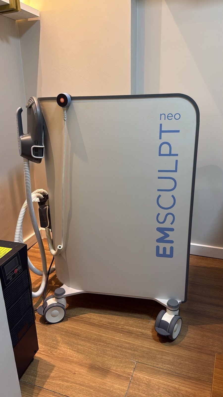 EMSCULPT NEO