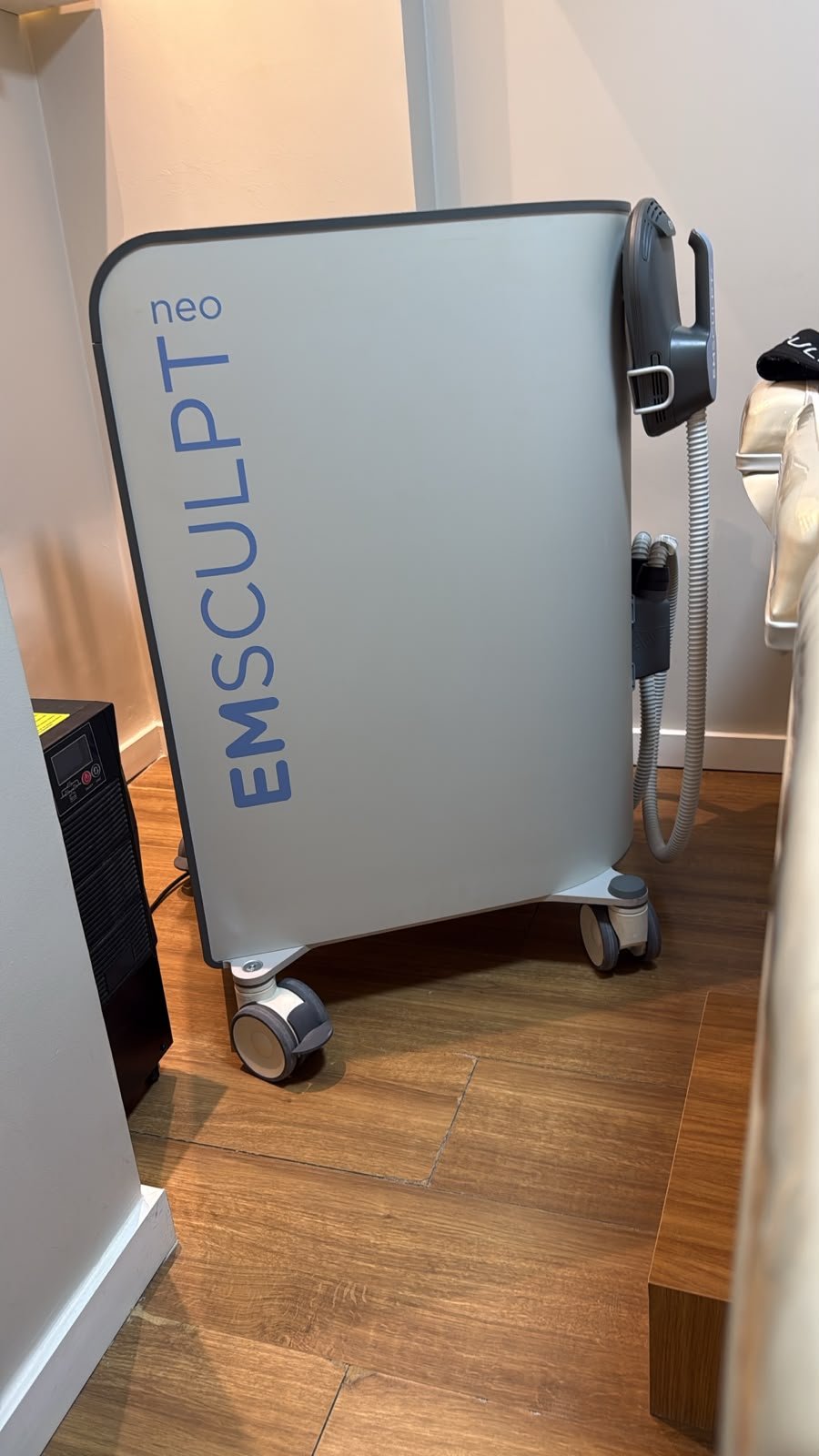 EMSCULPT NEO
